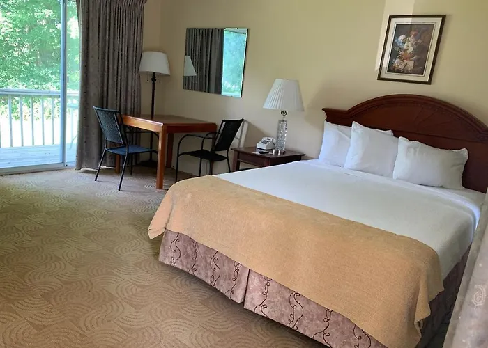 Lyn Aire Motel - Lake George
