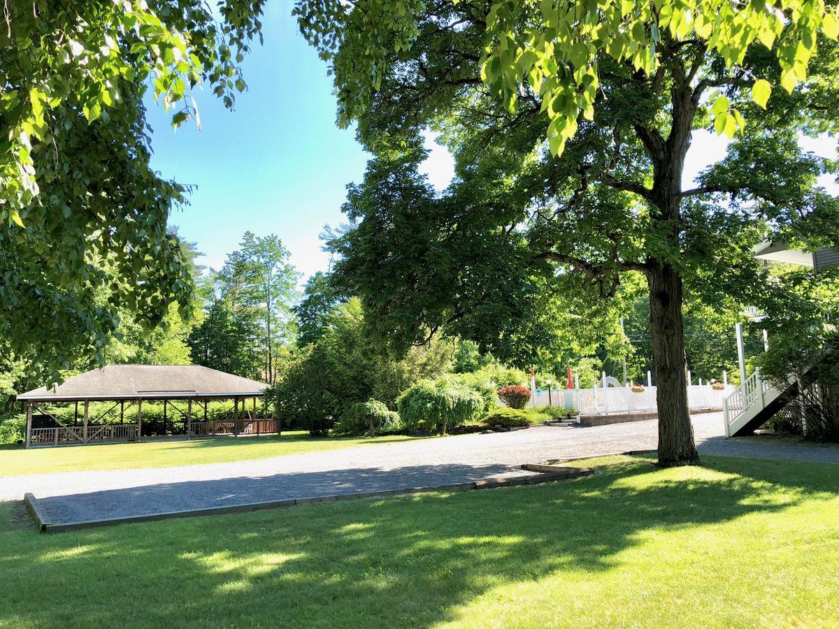 Lyn Aire - George Lake George